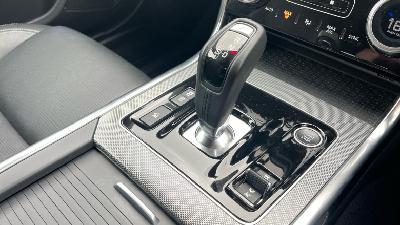 Jaguar XE 2.0 Reims Edition 4dr Auto Petrol Saloon